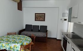 Ospedaletti bilocale a due passi dal mare